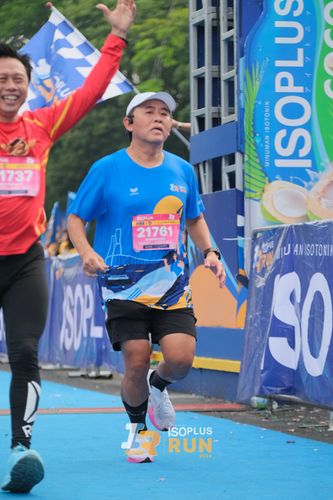 Race photo from Isoplus Run 2024 Surabaya