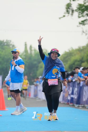 Race photo from Isoplus Run 2024 Surabaya