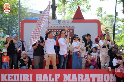 Race photo from Kediri Half Marathon 2024