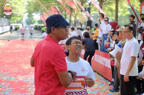 Race photo from Kediri Half Marathon 2024