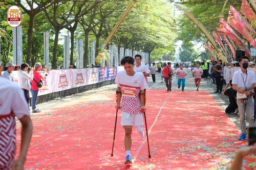 Race photo from Kediri Half Marathon 2024