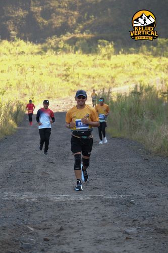Race photo from Kelud Vertical Challenge 2024