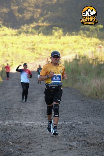 Race photo from Kelud Vertical Challenge 2024