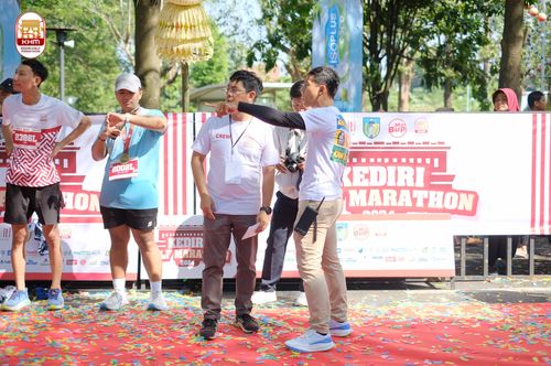Race photo from Kediri Half Marathon 2024