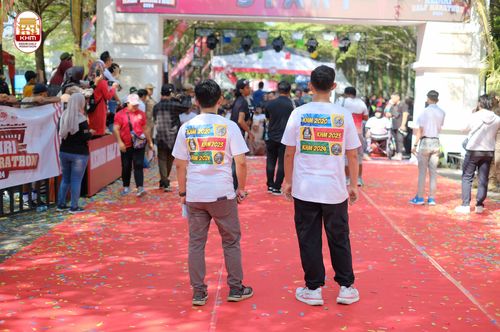 Race photo from Kediri Half Marathon 2024