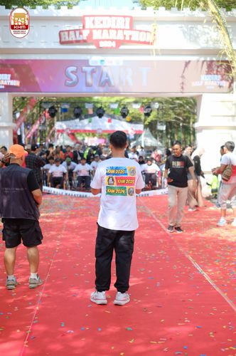 Race photo from Kediri Half Marathon 2024
