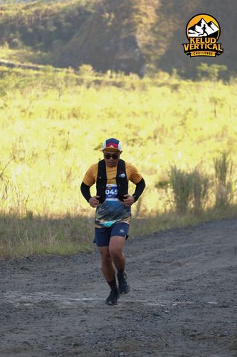Race photo from Kelud Vertical Challenge 2024