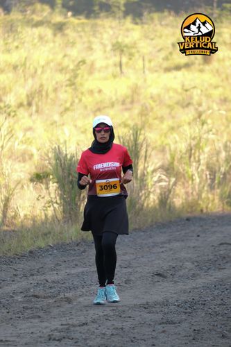Race photo from Kelud Vertical Challenge 2024