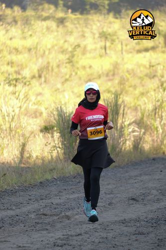 Race photo from Kelud Vertical Challenge 2024