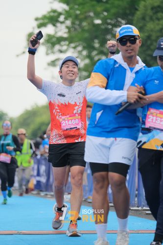 Race photo from Isoplus Run 2024 Surabaya