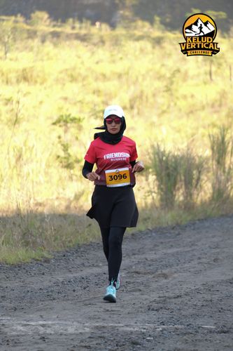 Race photo from Kelud Vertical Challenge 2024