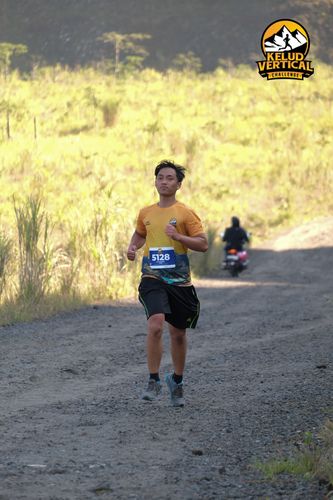 Race photo from Kelud Vertical Challenge 2024