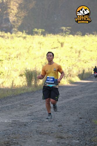 Race photo from Kelud Vertical Challenge 2024