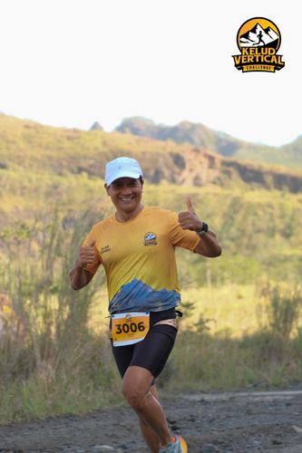 Race photo from Kelud Vertical Challenge 2024