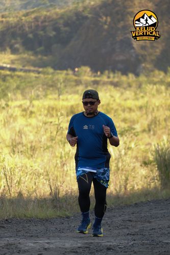Race photo from Kelud Vertical Challenge 2024