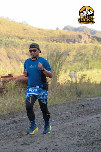 Race photo from Kelud Vertical Challenge 2024