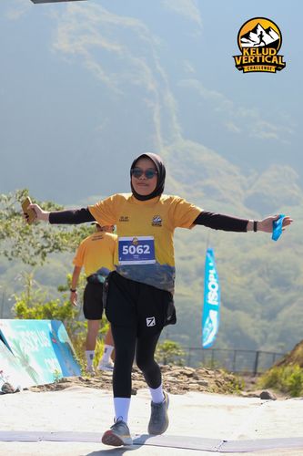 Race photo from Kelud Vertical Challenge 2024