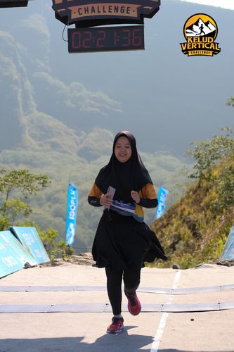 Race photo from Kelud Vertical Challenge 2024