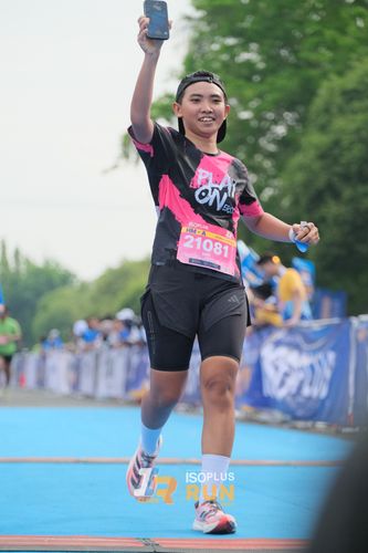 Race photo from Isoplus Run 2024 Surabaya