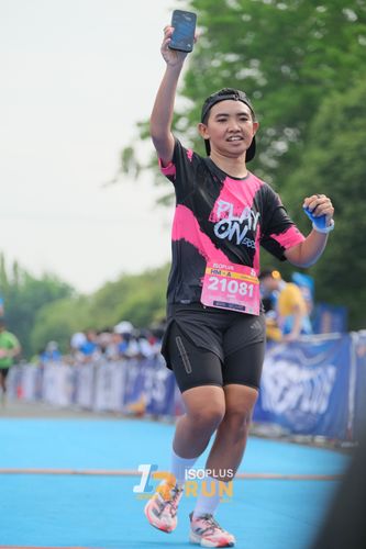Race photo from Isoplus Run 2024 Surabaya