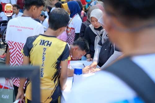 Race photo from Kediri Half Marathon 2024