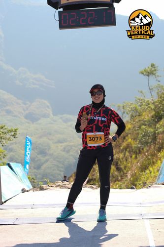 Race photo from Kelud Vertical Challenge 2024