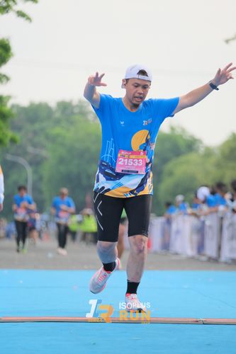 Race photo from Isoplus Run 2024 Surabaya
