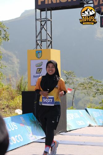 Race photo from Kelud Vertical Challenge 2024