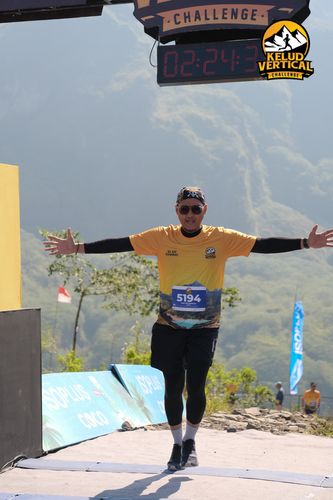 Race photo from Kelud Vertical Challenge 2024