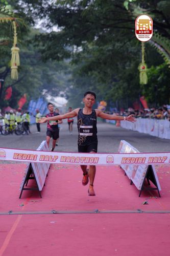 Race photo from Kediri Half Marathon 2025