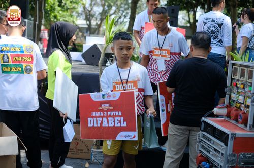 Race photo from Kediri Half Marathon 2024