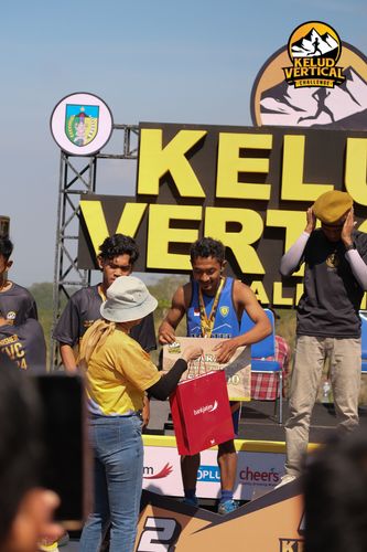 Race photo from Kelud Vertical Challenge 2024