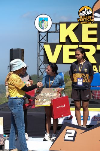 Race photo from Kelud Vertical Challenge 2024