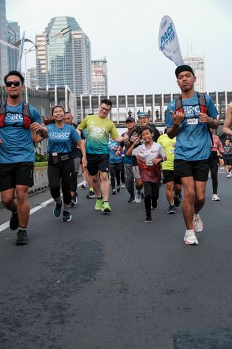 Race photo from NU SKIN RUNNING CLUB