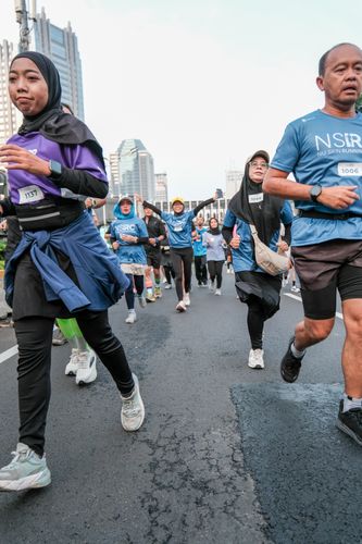 Race photo from NU SKIN RUNNING CLUB