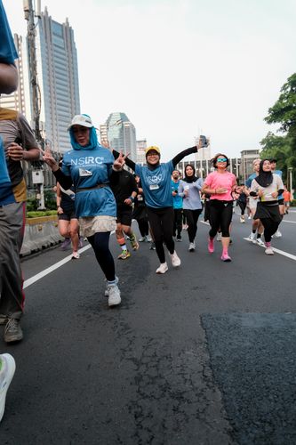 Race photo from NU SKIN RUNNING CLUB