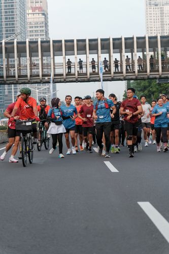Race photo from NU SKIN RUNNING CLUB