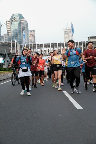 Race photo from NU SKIN RUNNING CLUB