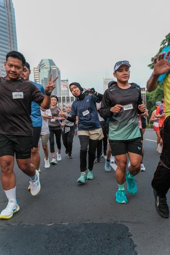 Race photo from NU SKIN RUNNING CLUB