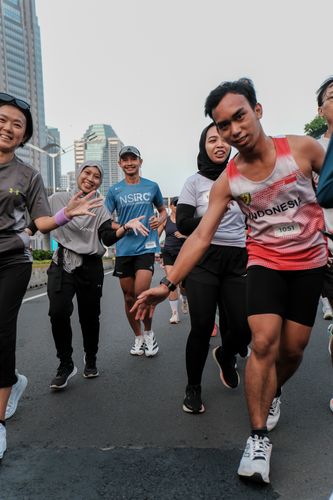 Race photo from NU SKIN RUNNING CLUB