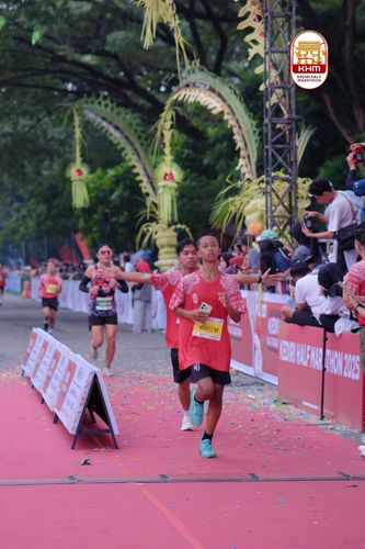 Race photo from Kediri Half Marathon 2025