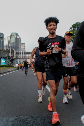 Race photo from NU SKIN RUNNING CLUB