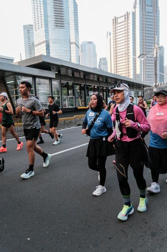 Race photo from NU SKIN RUNNING CLUB