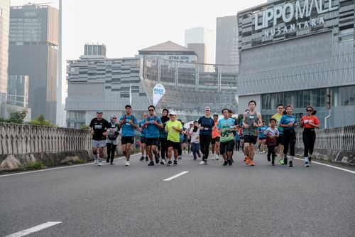 Race photo from NU SKIN RUNNING CLUB