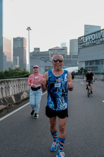 Race photo from NU SKIN RUNNING CLUB
