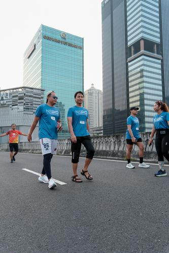 Race photo from NU SKIN RUNNING CLUB
