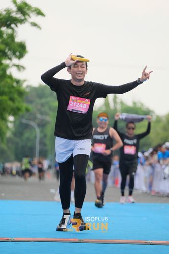 Race photo from Isoplus Run 2024 Surabaya