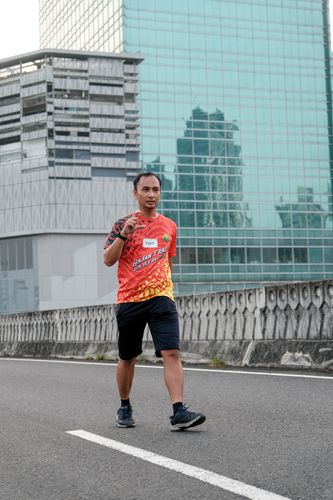 Race photo from NU SKIN RUNNING CLUB