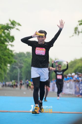 Race photo from Isoplus Run 2024 Surabaya