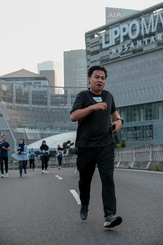 Race photo from NU SKIN RUNNING CLUB